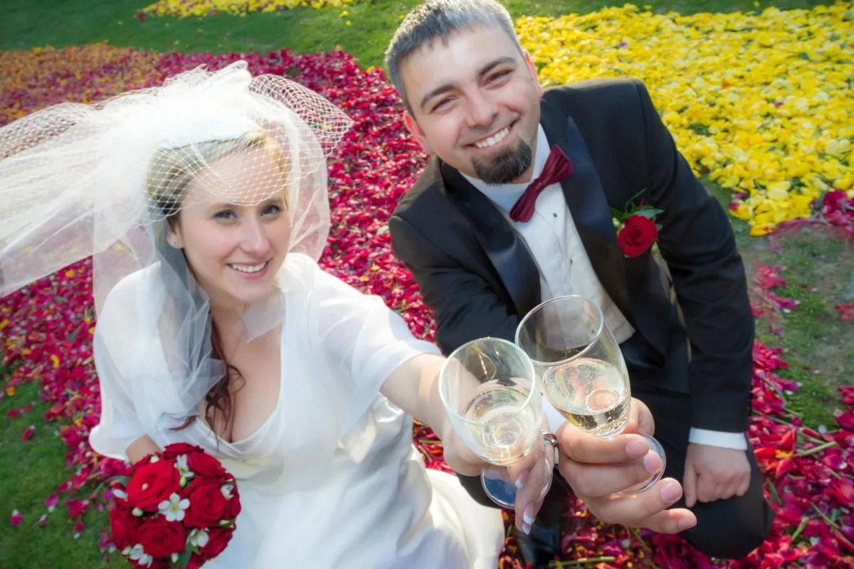Mariage toast champagne — photographe Perpignan