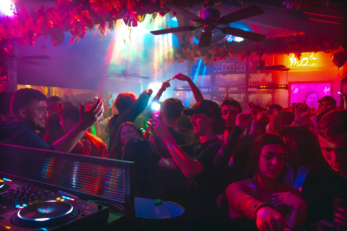 Soirée club ambiance — photographe Perpignan