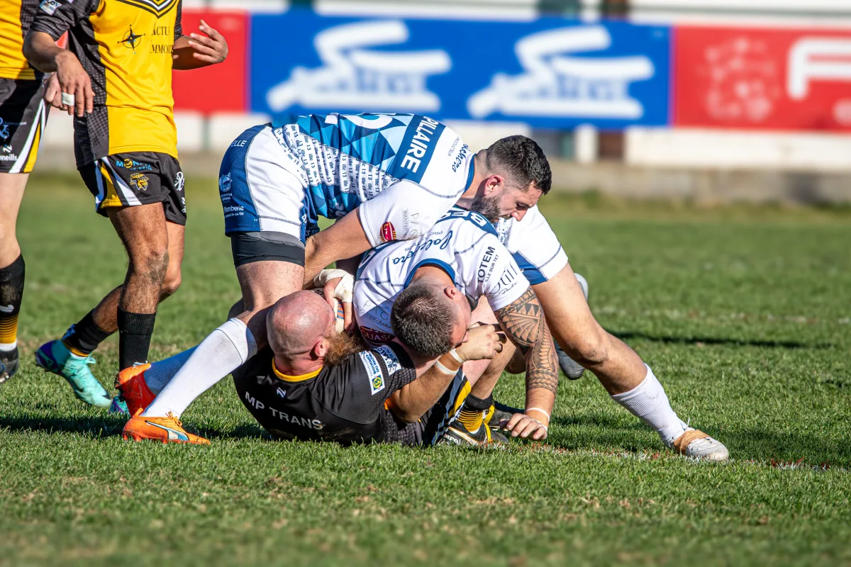 Sport rugby mêlée — photographe Perpignan